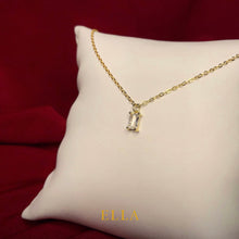 Load image into Gallery viewer, Val (Yellow Gold)