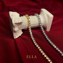 Load image into Gallery viewer, Delyne (Yellow Gold)